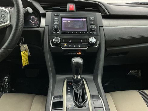 Used 2018 Honda Civic LX image 29