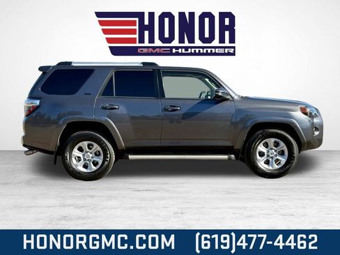 Used 2021 Toyota 4Runner SR5 Premium w/ Moonroof Package image 2