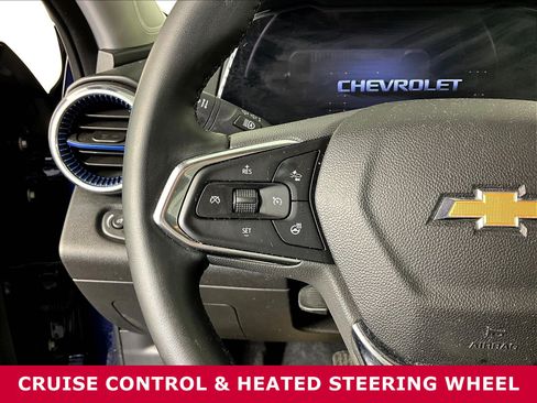 Used 2024 Chevrolet Trax LT w/ Driver Confidence Package FWD image 10