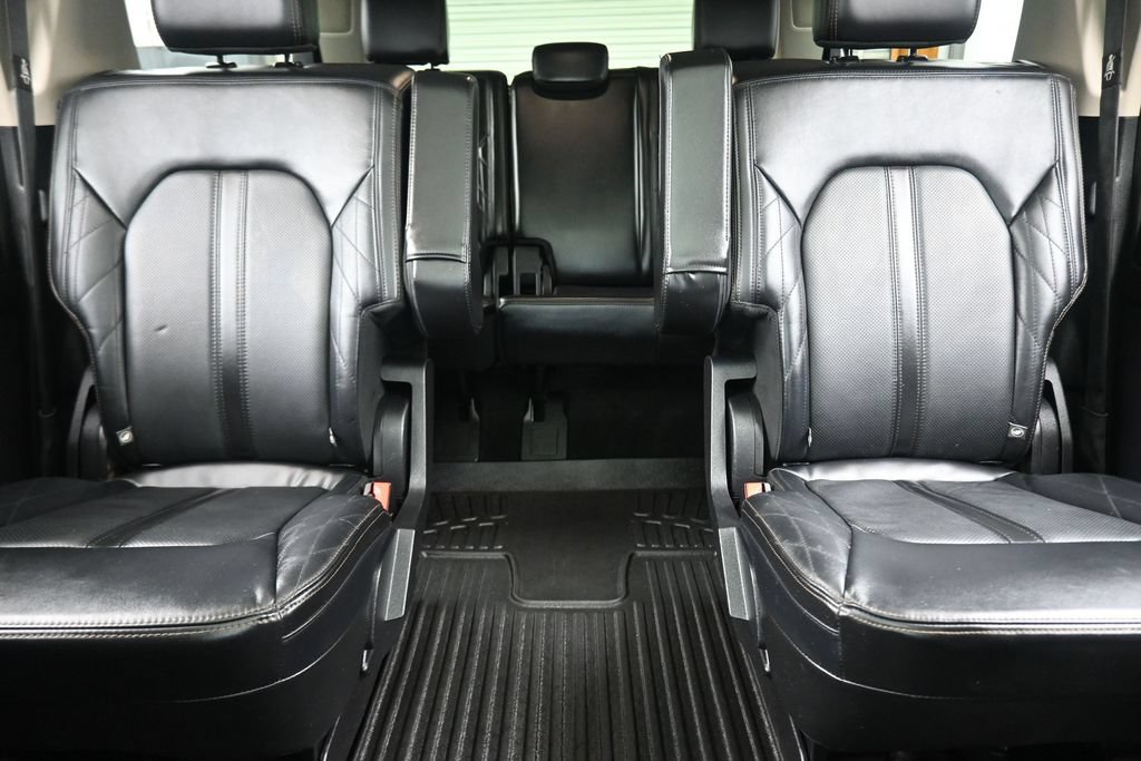 Used 2021 Ford Expedition Max Platinum AWD/4WD image 34