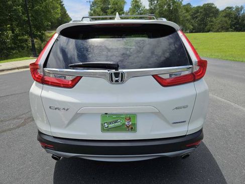 Used 2017 Honda CR-V Touring image 4