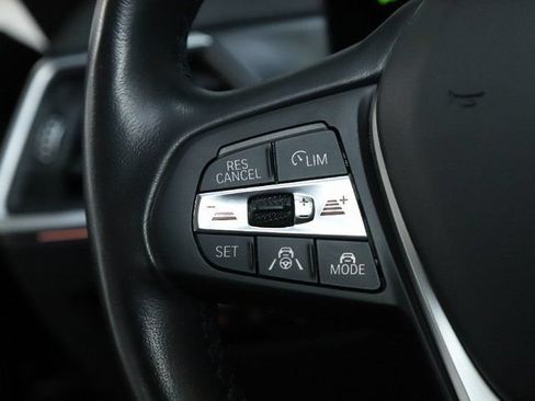 Used 2023 BMW i4 eDrive40 RWD image 23