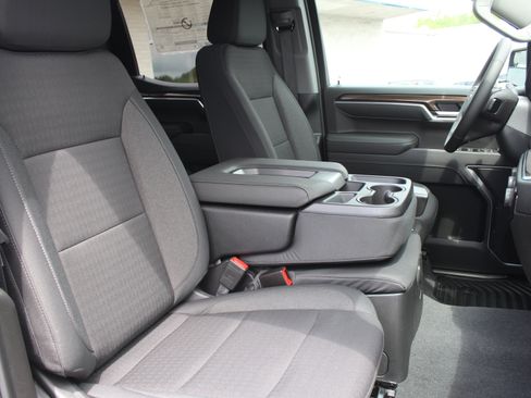 New 2026 Chevrolet Silverado 1500 LT AWD/4WD image 15