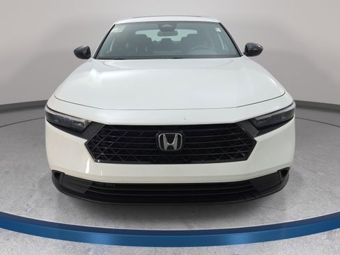 Certified 2023 Honda Accord Sport image 2