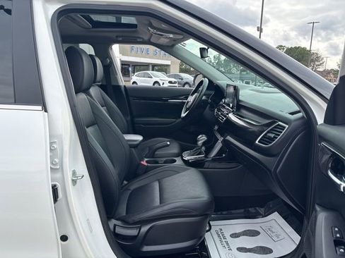 Used 2021 Kia Seltos EX image 21