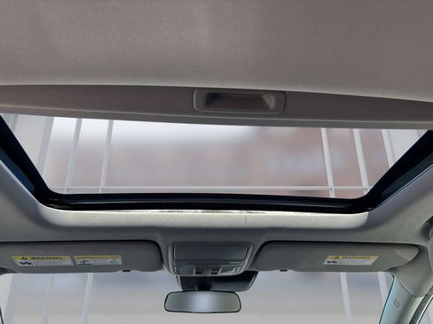 Used 2017 Honda CR-V EX image 14