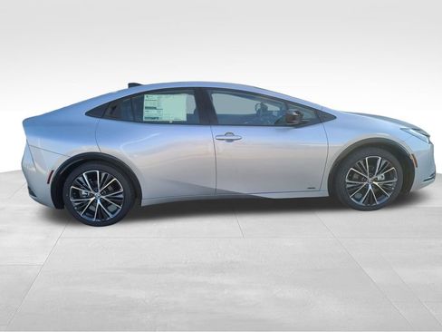 New 2026 Toyota Prius Limited image 5