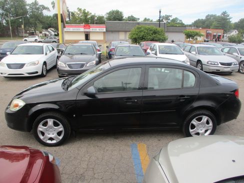 Used 2008 Chevrolet Cobalt LT w/ Preferred Equipment Group image 4