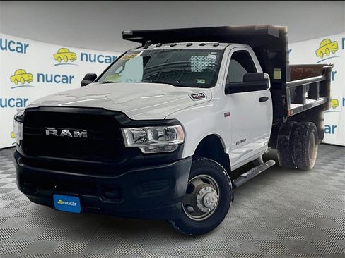 Used 2022 RAM 3500 Tradesman image 3