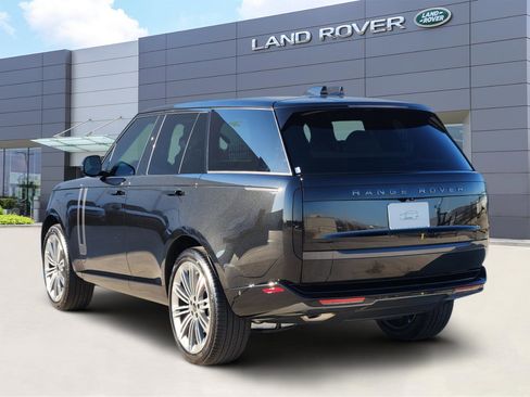 New 2026 Land Rover Range Rover SE image 4