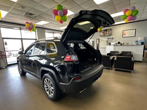 Used 2021 Jeep Cherokee Latitude Lux w/ Sun & Sound Group image 15