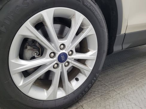 Used 2018 Ford Escape SE w/ Ford Safe & Smart Package image 31