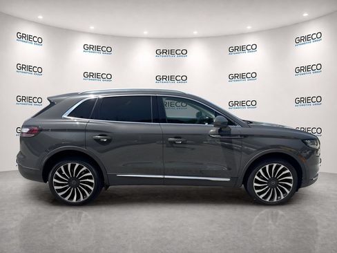 Used 2023 Lincoln Nautilus Black Label AWD/4WD image 2