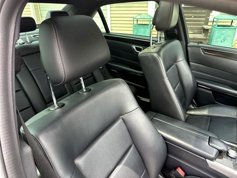 Used 2014 Mercedes-Benz E 350 Sedan w/ Premium 1 Package image 16