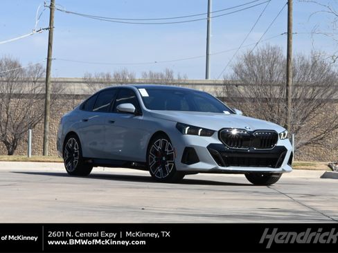 New 2026 BMW 540i xDrive w/ Executive Package image 1