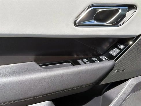 New 2026 Land Rover Range Rover Velar Dynamic SE image 14