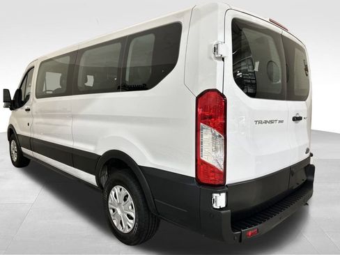 Used 2023 Ford Transit 350 XLT image 3