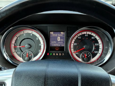 Used 2019 Dodge Grand Caravan GT FWD image 26