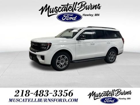 Used 2025 Ford Expedition Active AWD/4WD image 1