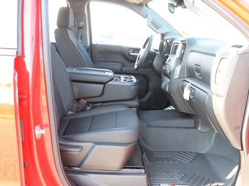 New 2026 Chevrolet Silverado 1500 Custom Trail Boss w/ Turbomax Blackout Package image 31