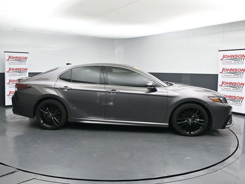 Used 2024 Toyota Camry XSE w/ Navigation Package FWD image 9