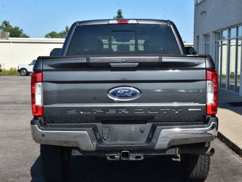 Used 2017 Ford F250 XLT w/ XLT Premium Package AWD/4WD image 10