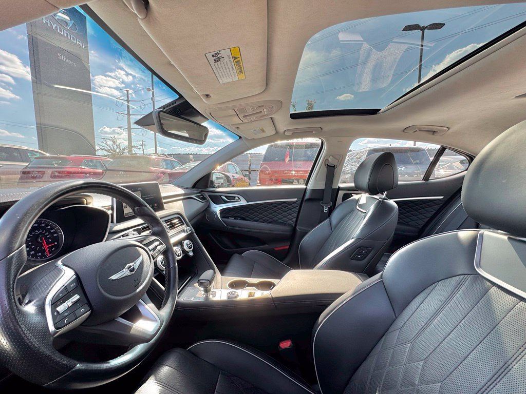 Used 2019 Genesis G70 2.0T Advanced w/ Dynamic Package AWD/4WD image 16
