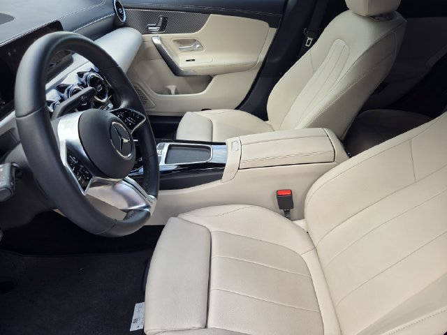 Used 2026 Mercedes-Benz CLA 250 image 11