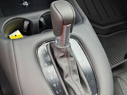 New 2026 Honda HR-V LX image 25