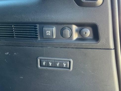 Used 2024 Jeep Grand Wagoneer L 4WD image 42