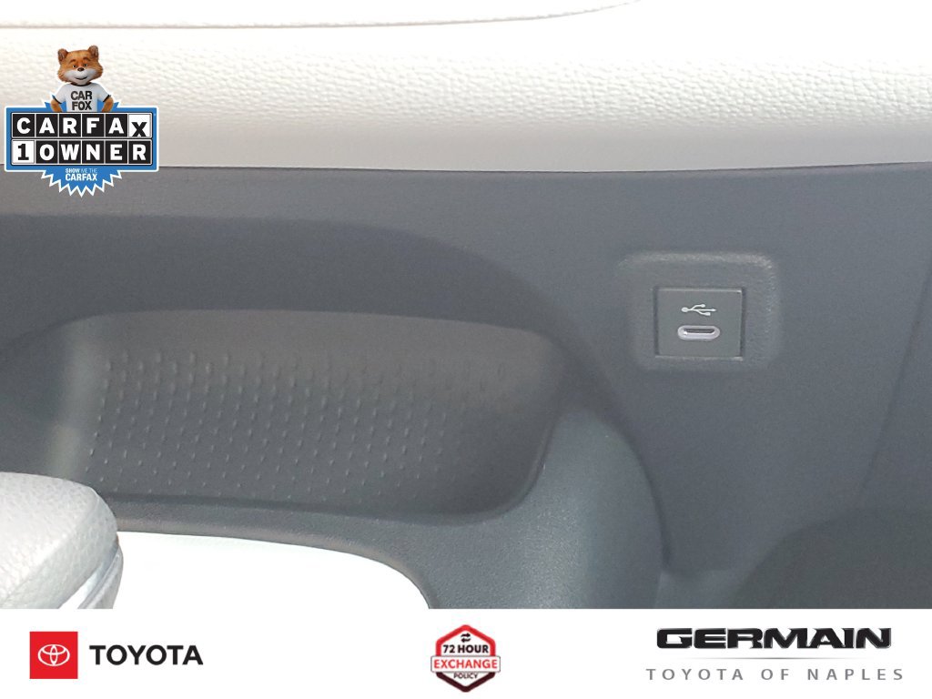 Used 2024 Toyota Corolla SE FWD image 32