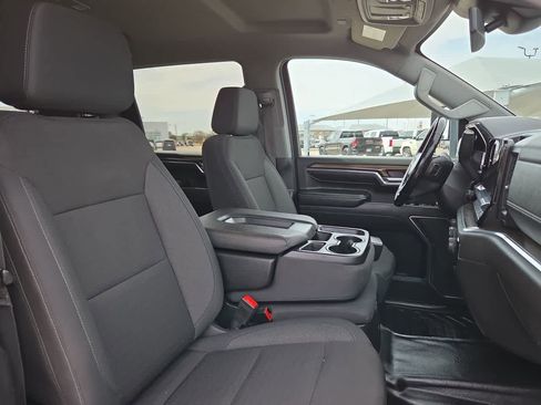 Used 2024 Chevrolet Silverado 3500 LT w/ Convenience Package image 18