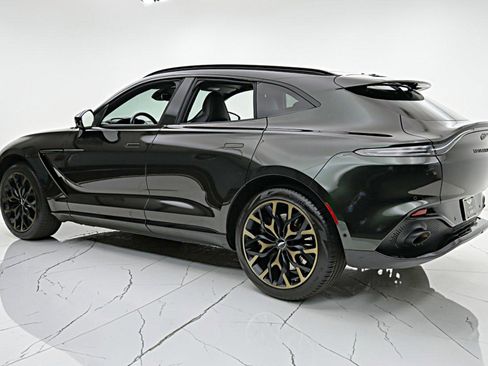 Used 2021 Aston Martin DBX AWD/4WD image 8