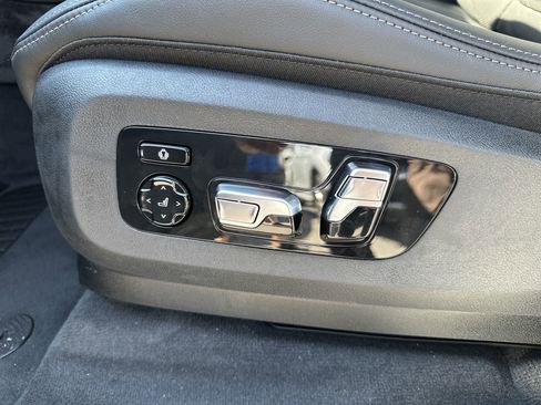 Certified 2026 BMW X7 xDrive40i AWD/4WD image 23