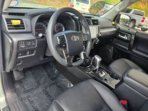 Used 2021 Toyota 4Runner TRD Pro AWD/4WD image 25