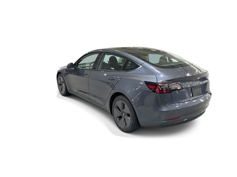 Certified 2023 Tesla Model 3 Standard Range RWD image 3