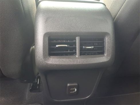 Used 2023 Chevrolet Equinox LS w/ LS Convenience Package image 69