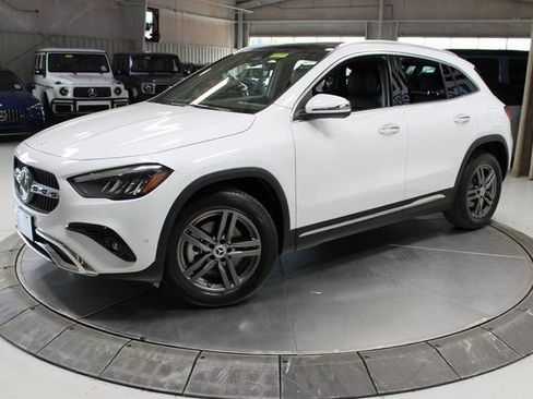 Used 2024 Mercedes-Benz GLA 250 image 4
