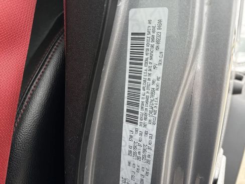 Used 2017 Jeep Wrangler Unlimited Rubicon image 23