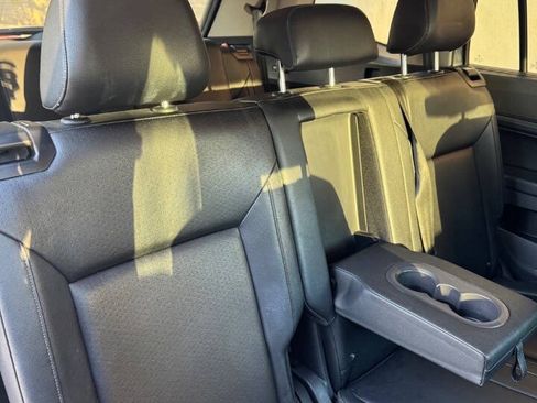 Used 2019 Volkswagen Atlas SE FWD image 15