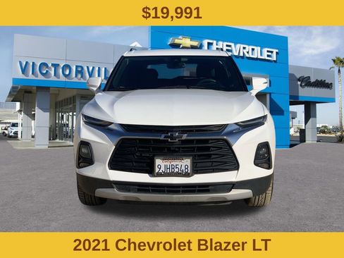 Certified 2021 Chevrolet Blazer LT FWD image 2