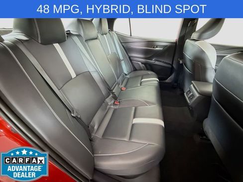 Used 2025 Toyota Camry SE w/ Convenience Package FWD image 25