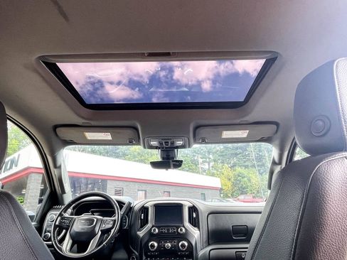 Used 2021 GMC Sierra 3500 Denali w/ Denali Ultimate Package image 14