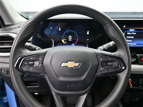 Used 2024 Chevrolet TrailBlazer LT image 17
