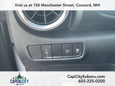 Used 2022 Hyundai Kona SE AWD/4WD image 24