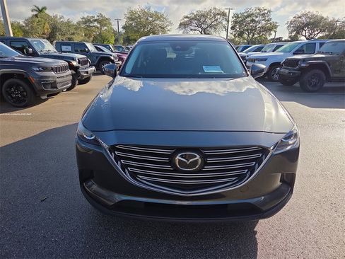 Used 2021 MAZDA CX-9 Touring image 4
