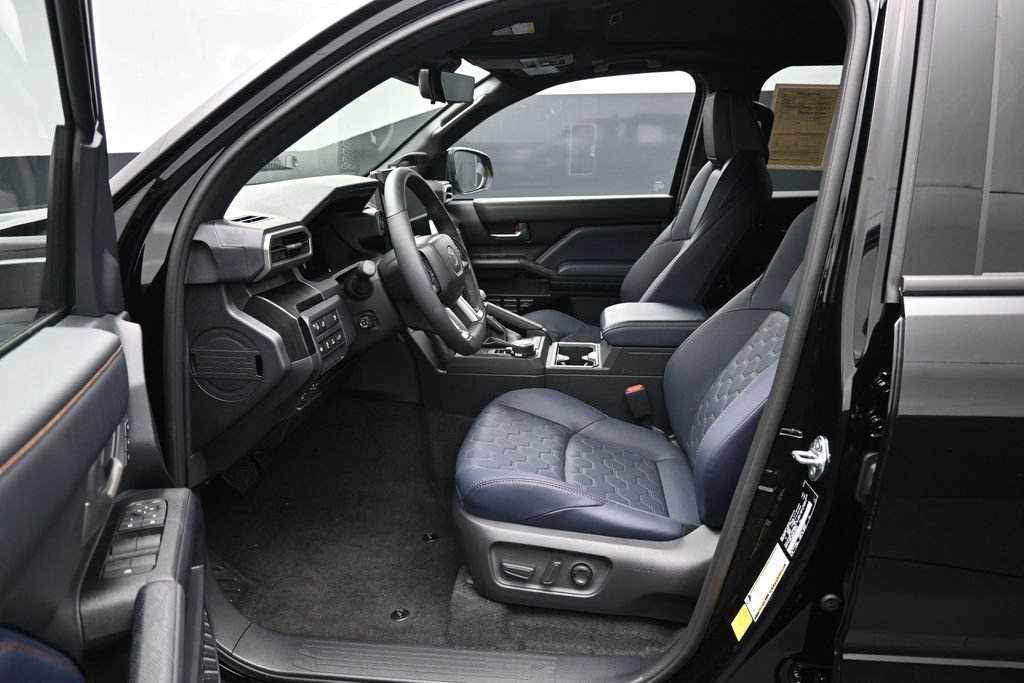 Certified 2026 Toyota 4Runner Platinum AWD/4WD image 9