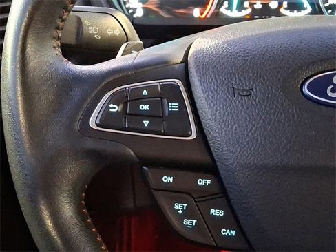 Used 2018 Ford EcoSport SES image 28