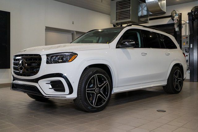 Certified 2026 Mercedes-Benz GLS 450 4MATIC image 3
