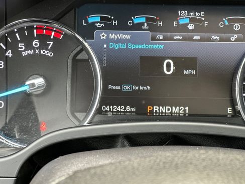 Used 2018 Ford F250 Lariat w/ Lariat Ultimate Package image 25